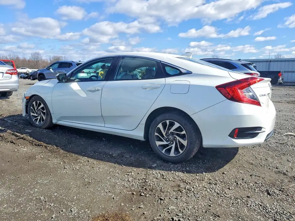 2018 HONDA CIVIC EX  