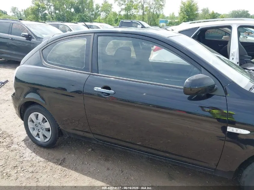2010 HYUNDAI ACCENT GS