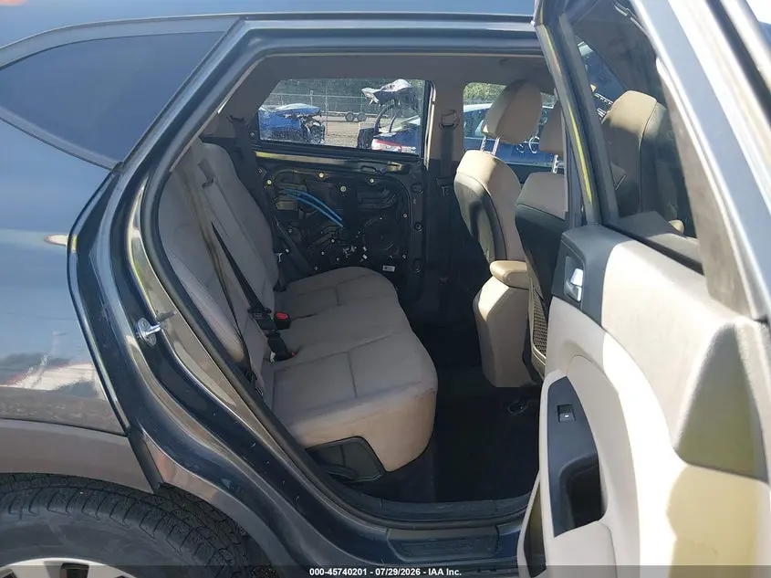 2021 HYUNDAI TUCSON SE