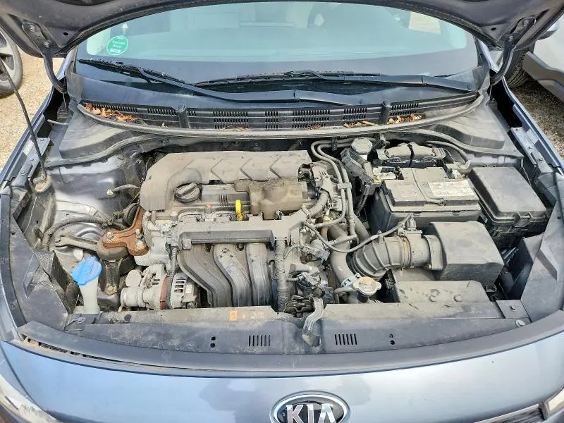 2020 KIA RIO S  