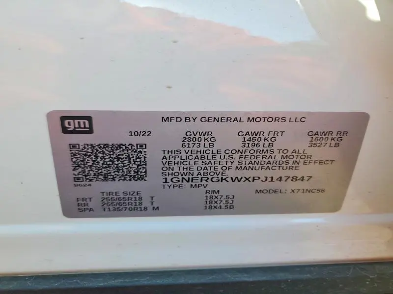 2023 CHEVROLET TRAVERSE LT  