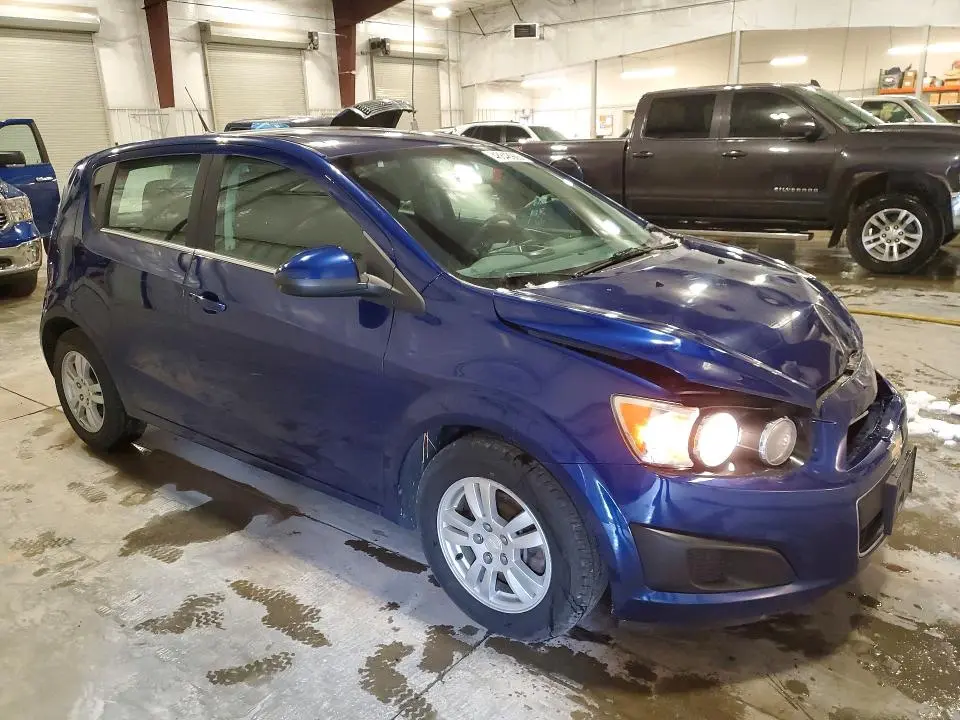 2014 CHEVROLET SONIC LT  