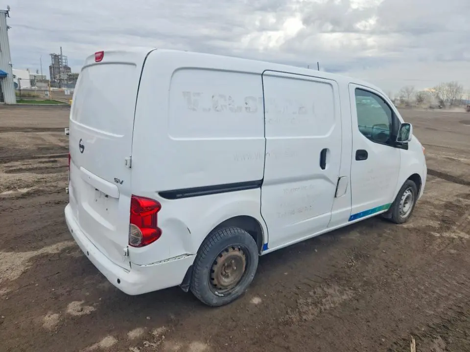 2016 NISSAN NV200 S  