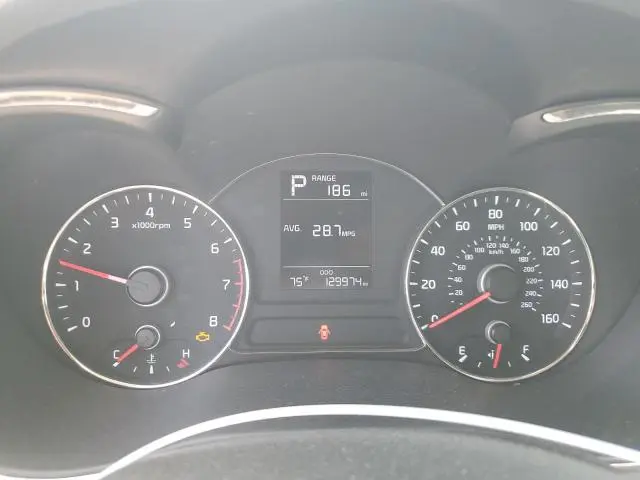 2017 KIA FORTE LX  