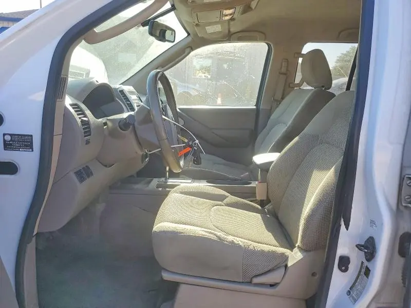 2011 NISSAN FRONTIER S  