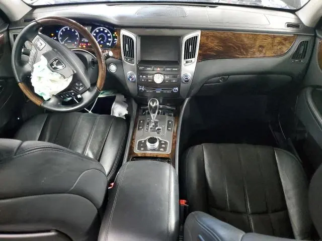 2011 HYUNDAI EQUUS SIGNATURE  