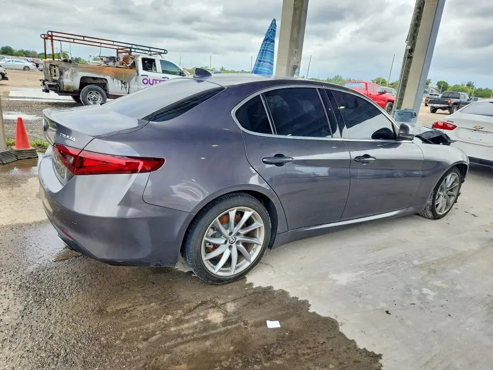 2019 ALFA ROMEO GIULIA   