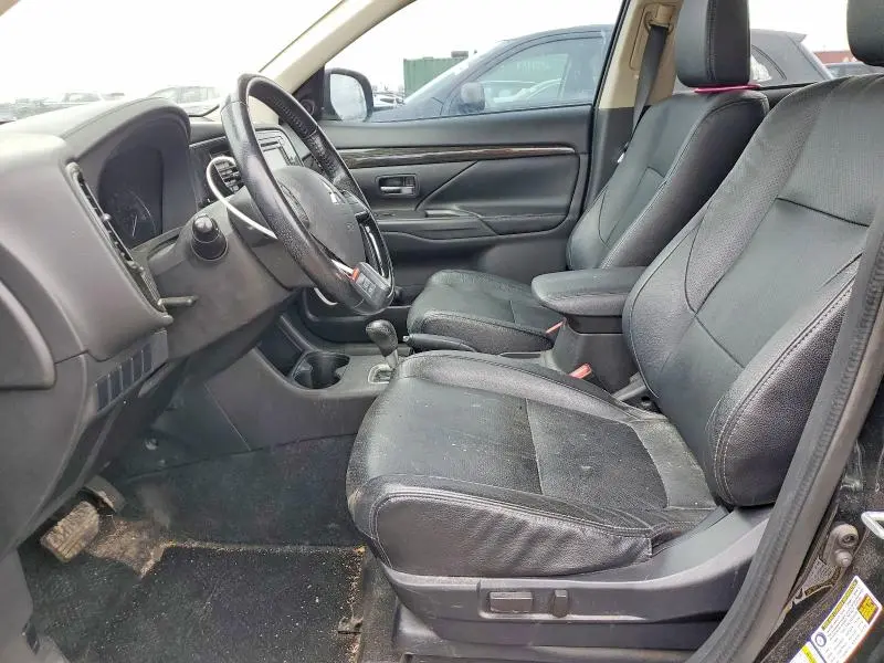 2016 MITSUBISHI OUTLANDER SE  