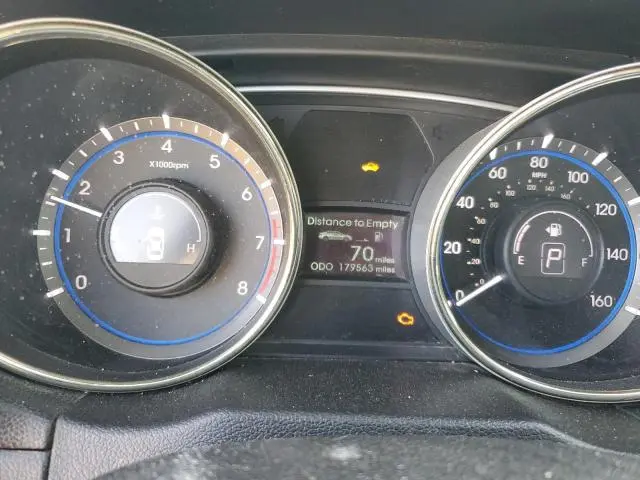 2013 HYUNDAI SONATA SE  