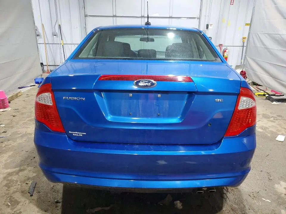 2011 FORD FUSION SE  