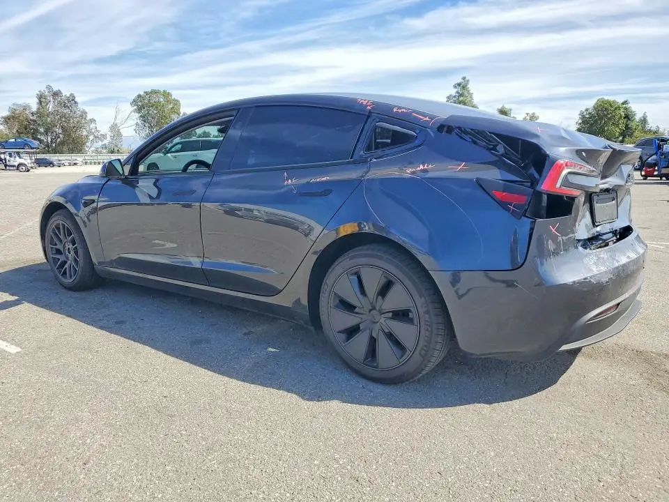2026 TESLA MODEL 3   