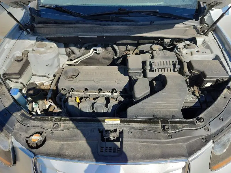 2011 HYUNDAI SANTA FE GLS  