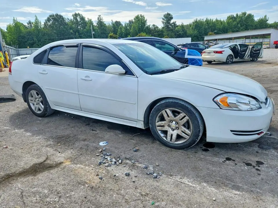 2011 CHEVROLET IMPALA LT  