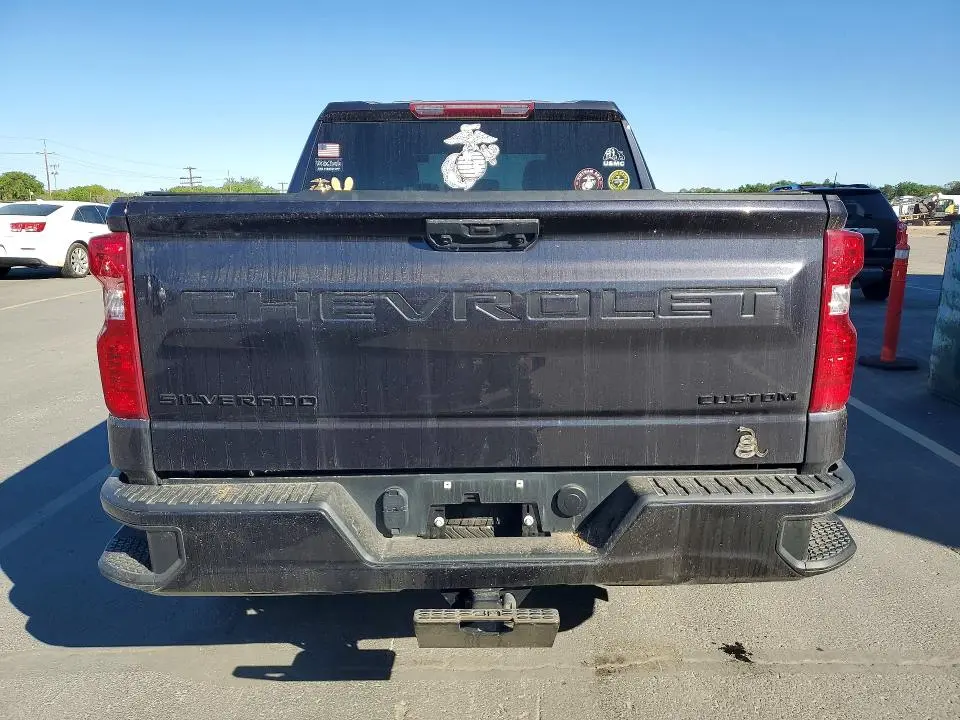 2022 CHEVROLET SILVERADO K1500 CUSTOM  
