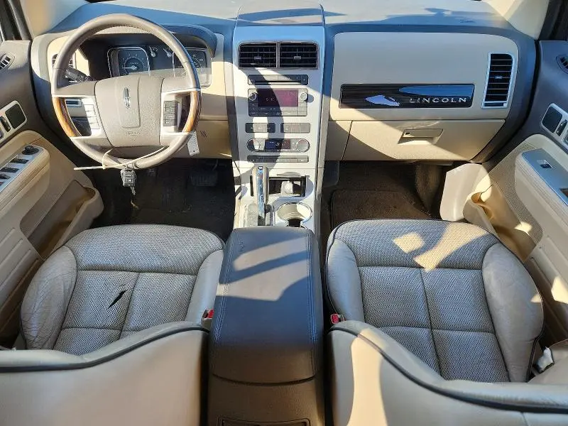 2010 LINCOLN MKX   