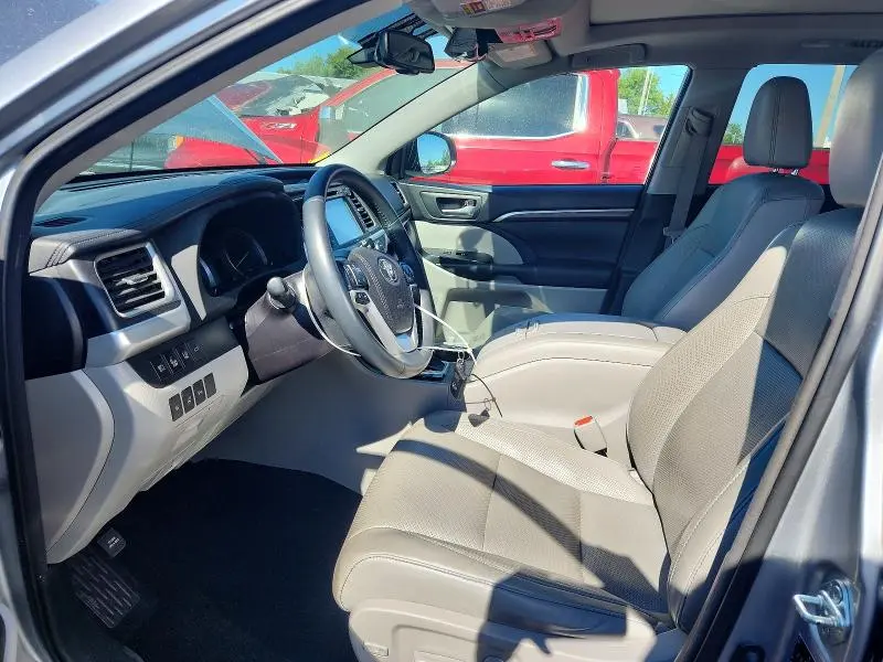 2016 TOYOTA HIGHLANDER LIMITED PLATINUM  