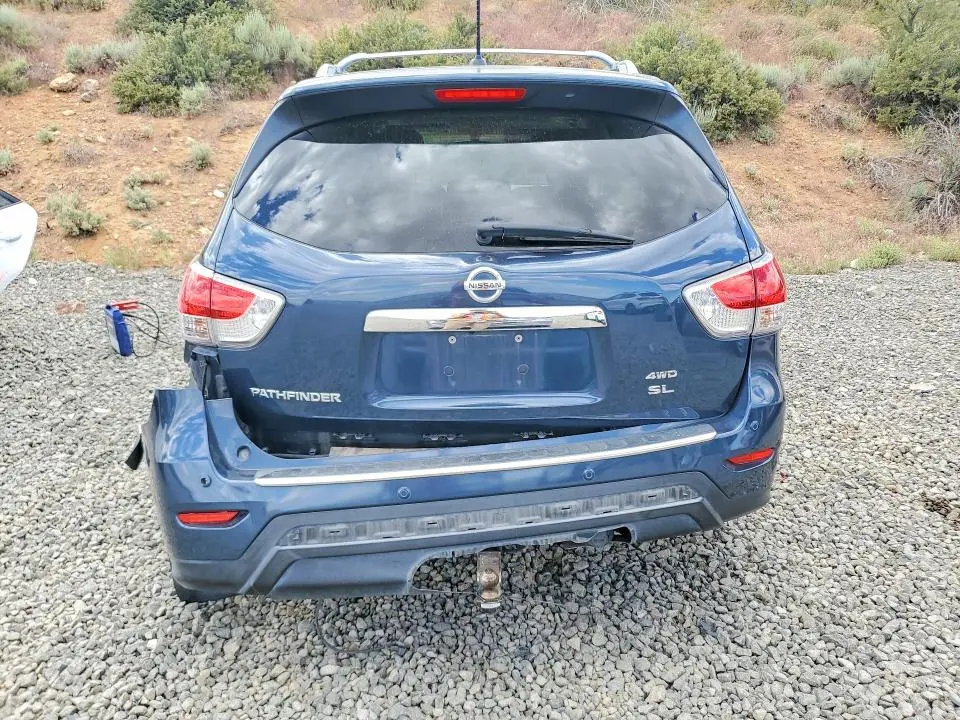 2014 NISSAN PATHFINDER SL  