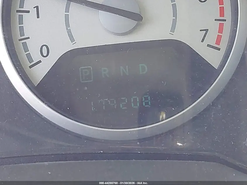 2010 CHRYSLER TOWN & COUNTRY TOURING