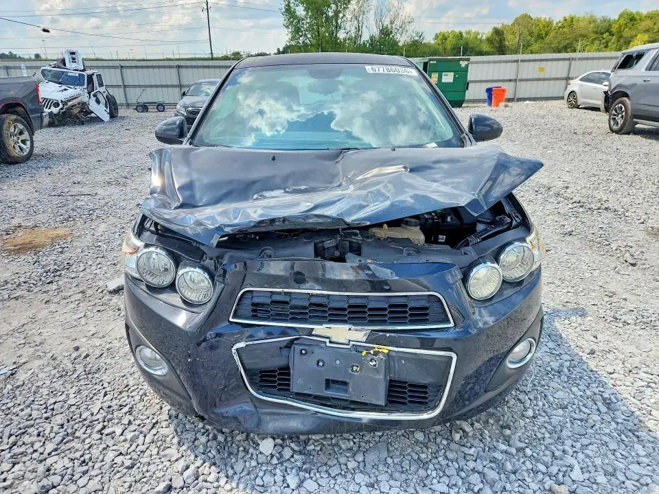 2013 CHEVROLET SONIC LT  