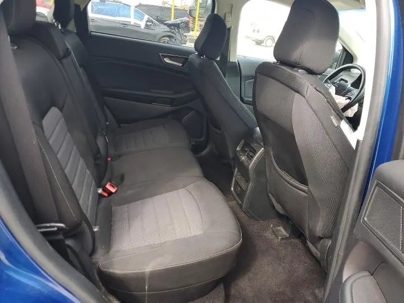 2020 FORD EDGE SE  
