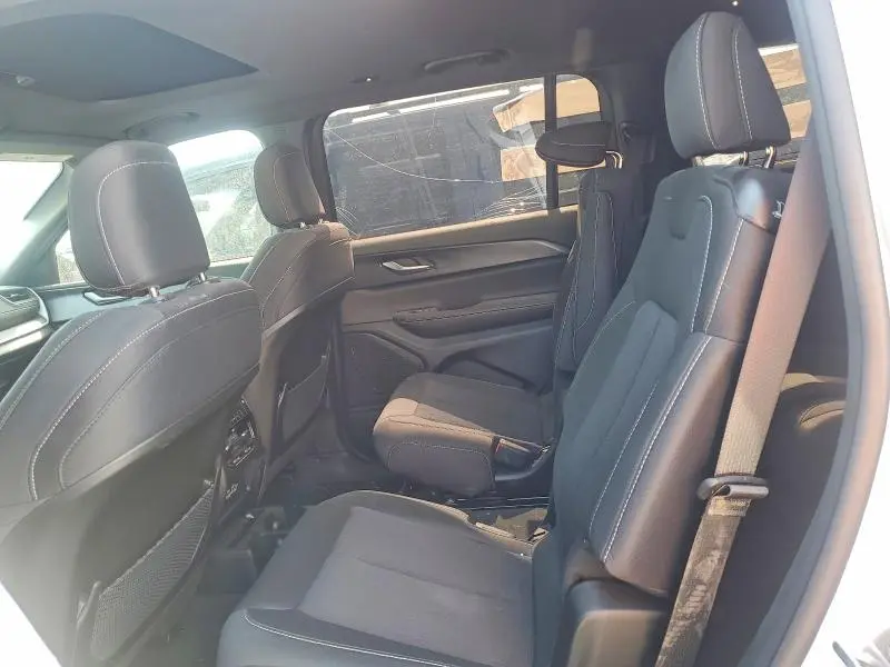 2025 JEEP GRAN CHERO   