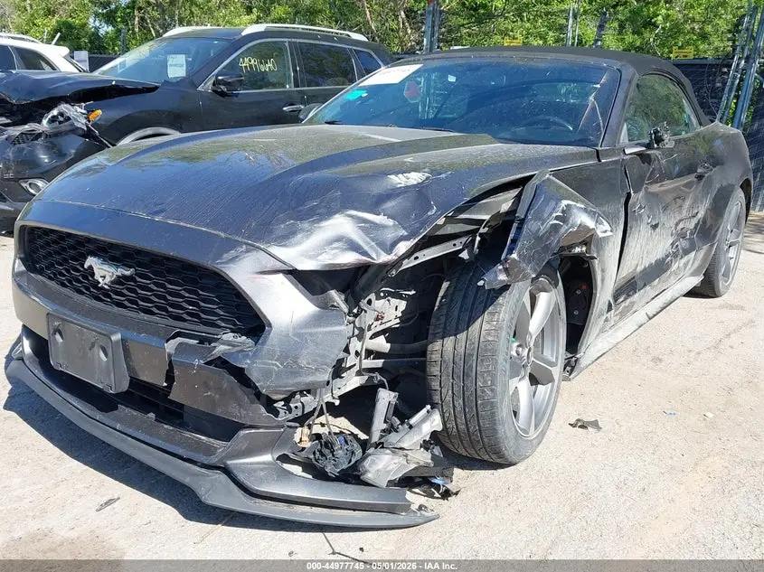 2015 FORD MUSTANG V6