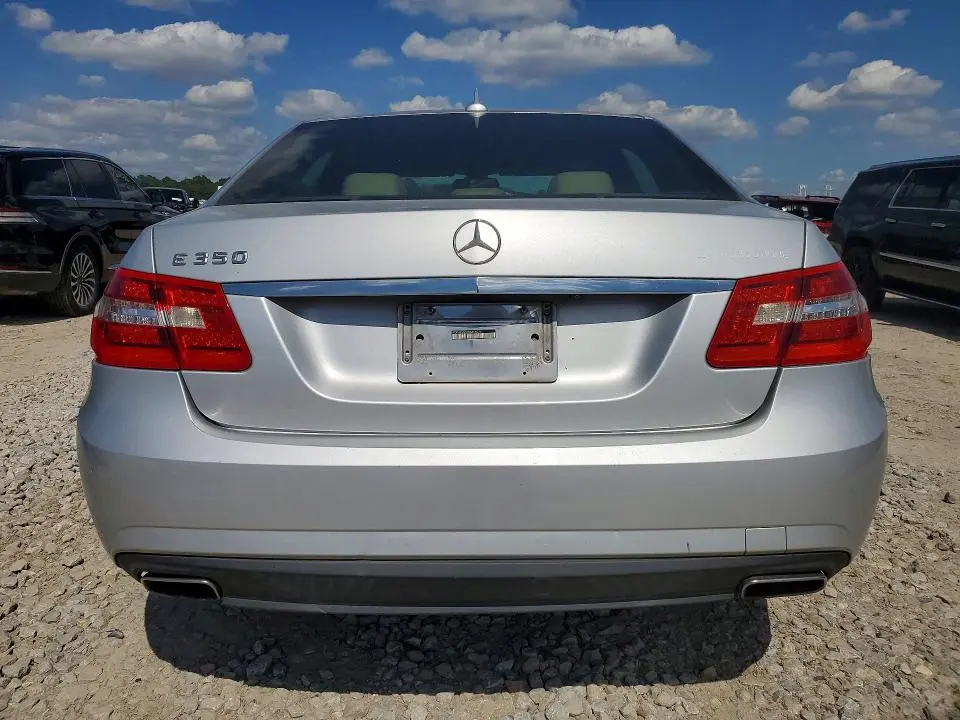 2011 MERCEDES-BENZ E 350  