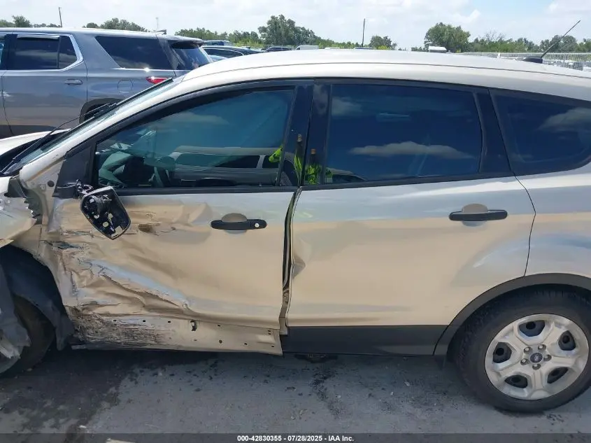 2017 FORD ESCAPE S