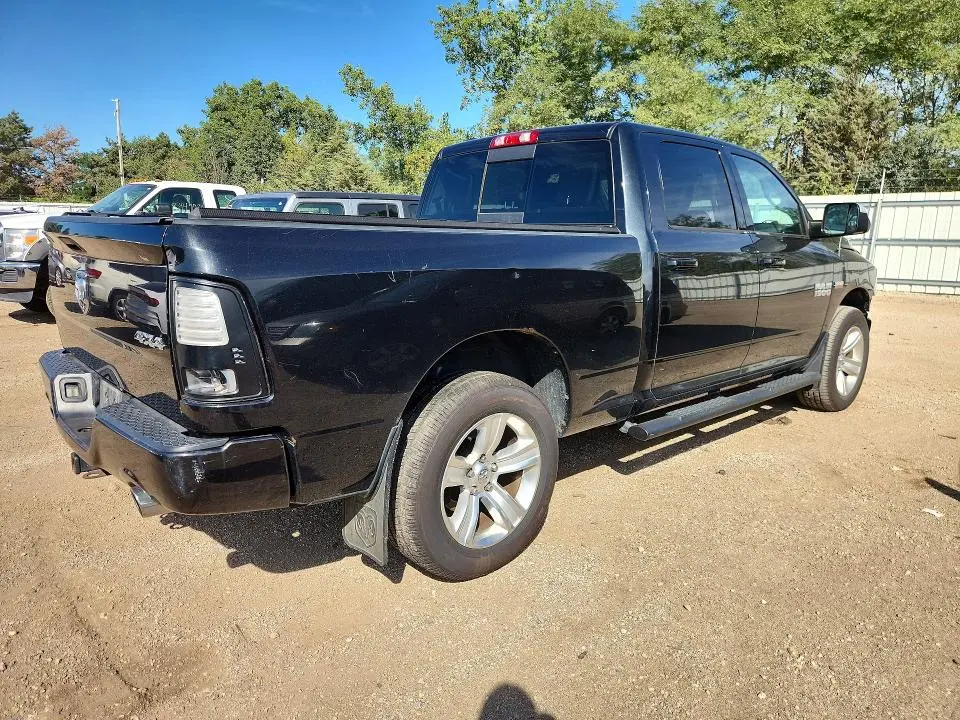 2016 RAM 1500 SPORT  