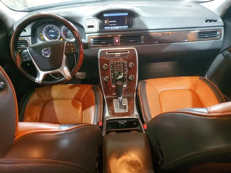 2012 VOLVO S80 T6  