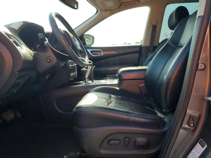 2017 NISSAN PATHFINDER PLATINUM  