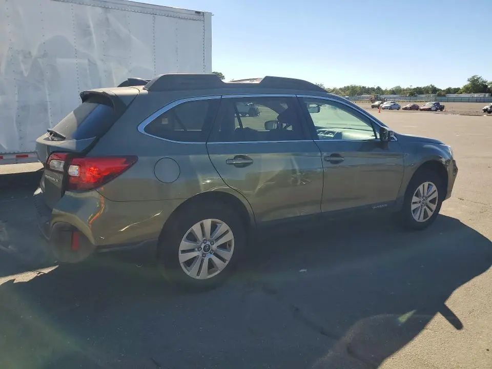 2019 SUBARU OUTBACK   