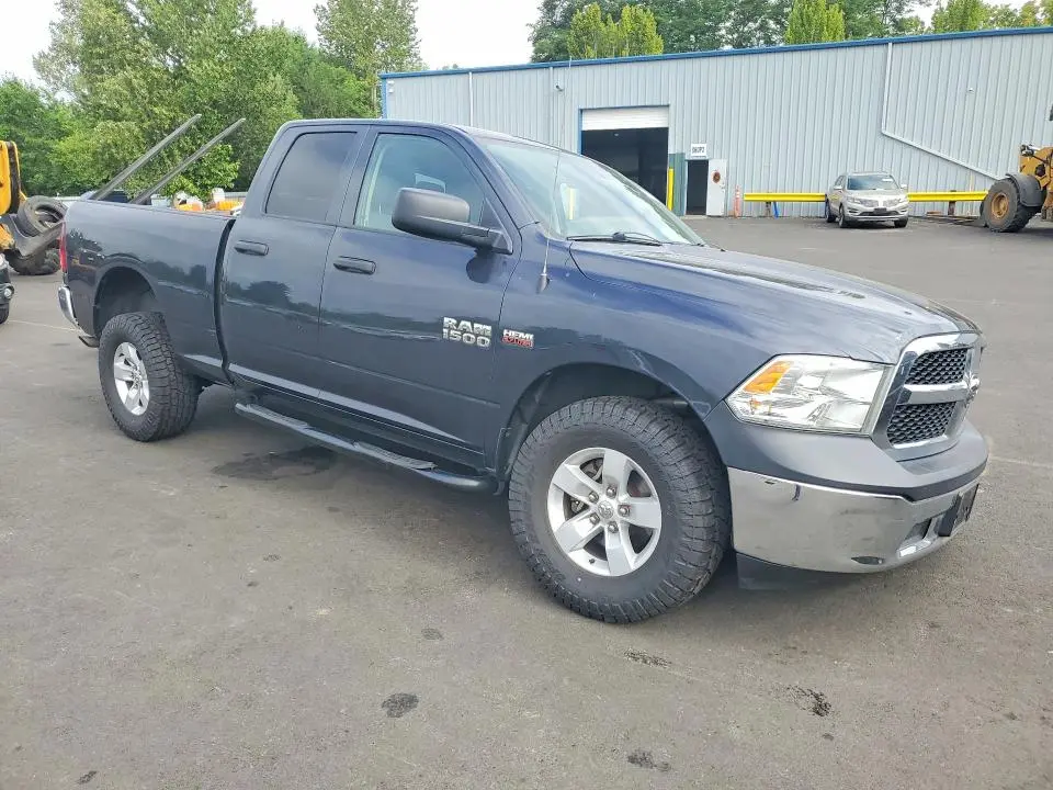 2015 RAM 1500 ST  