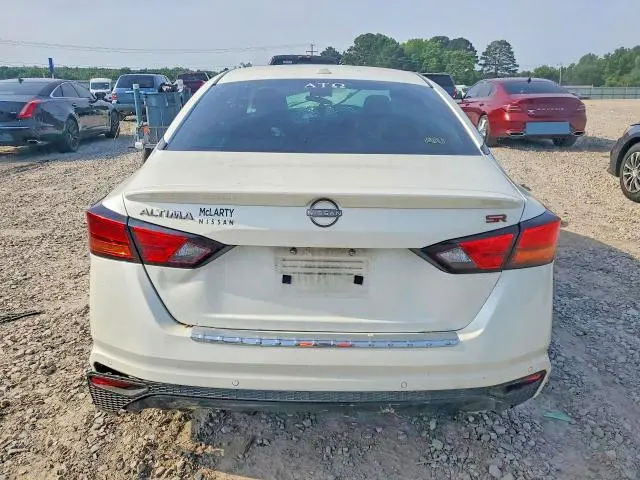 2023 NISSAN ALTIMA SR  