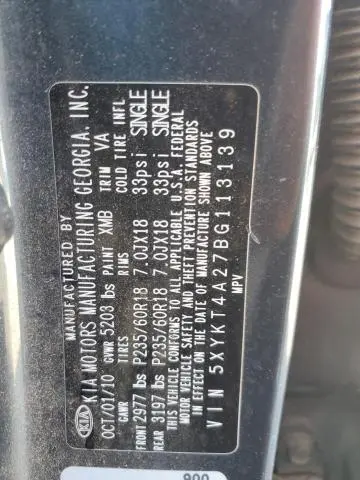 2011 KIA SORENTO BASE  