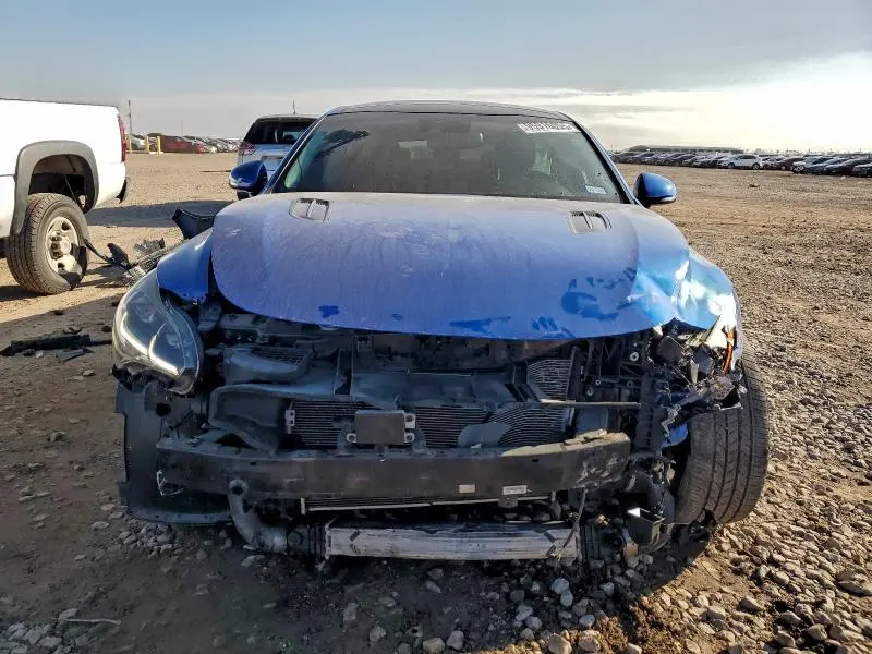 2018 KIA STINGER PREMIUM  