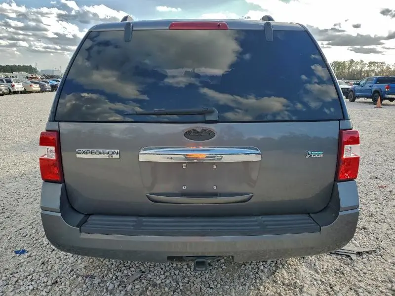 2010 FORD EXPEDITION XLT  