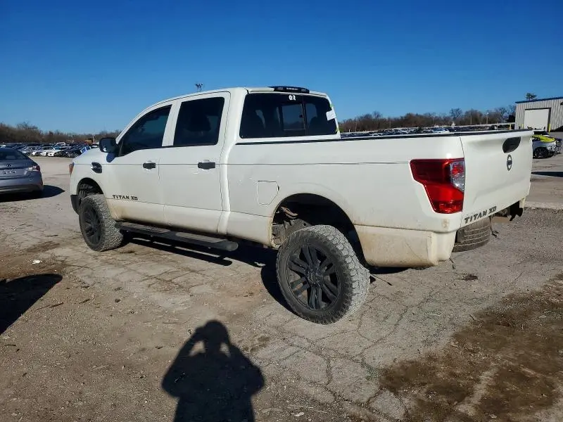 2017 NISSAN TITAN XD S  