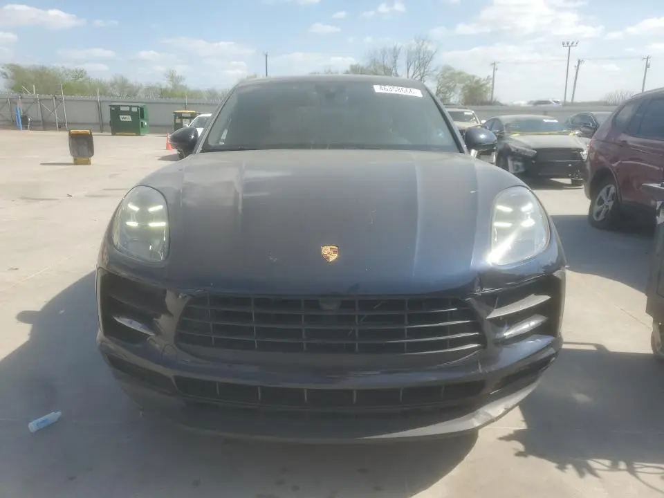 2021 PORSCHE MACAN   