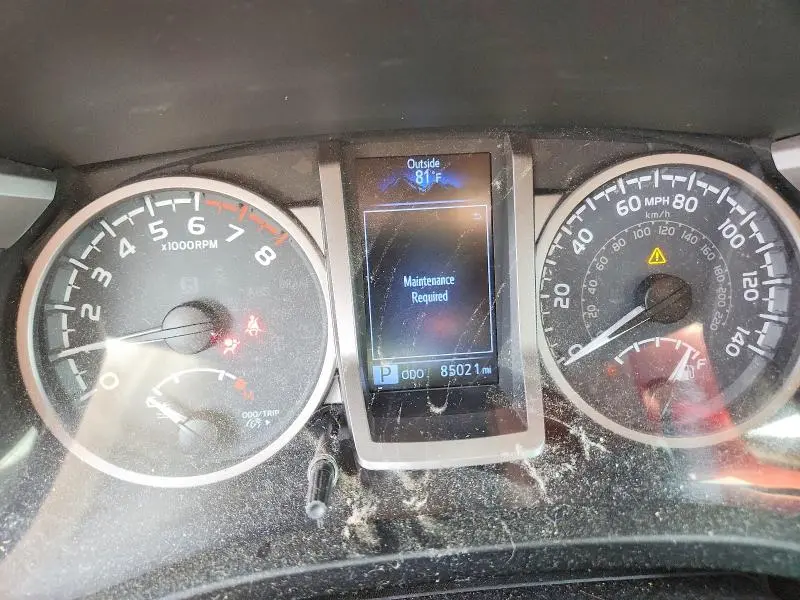 2019 TOYOTA TACOMA SR5 V6  