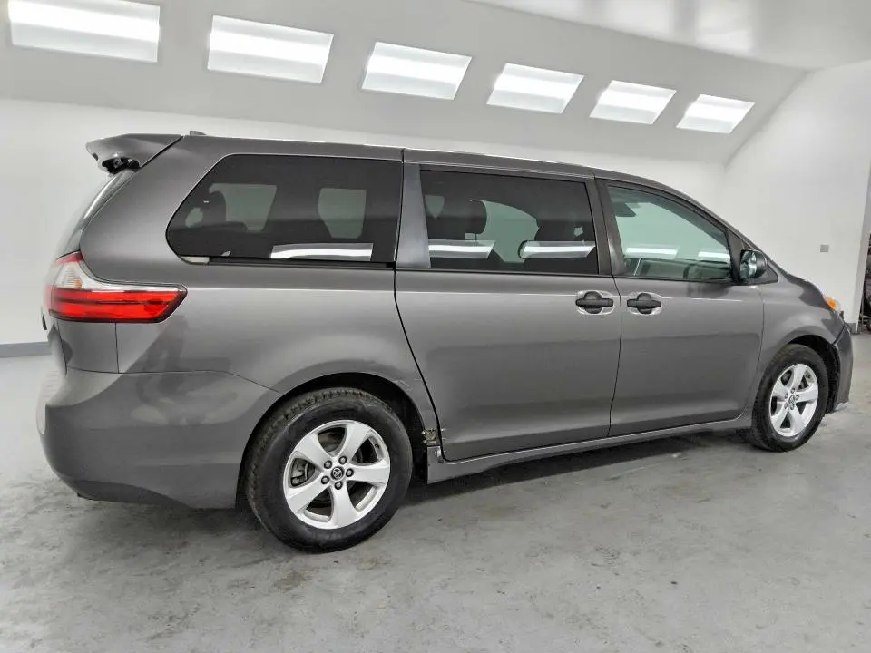 2020 TOYOTA SIENNA L 7-PASSENGER  