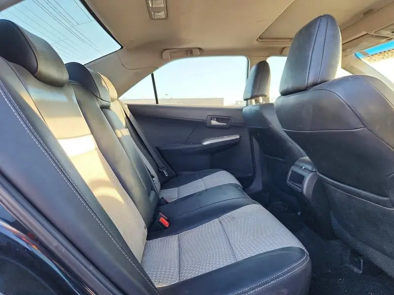2012 TOYOTA CAMRY SE  