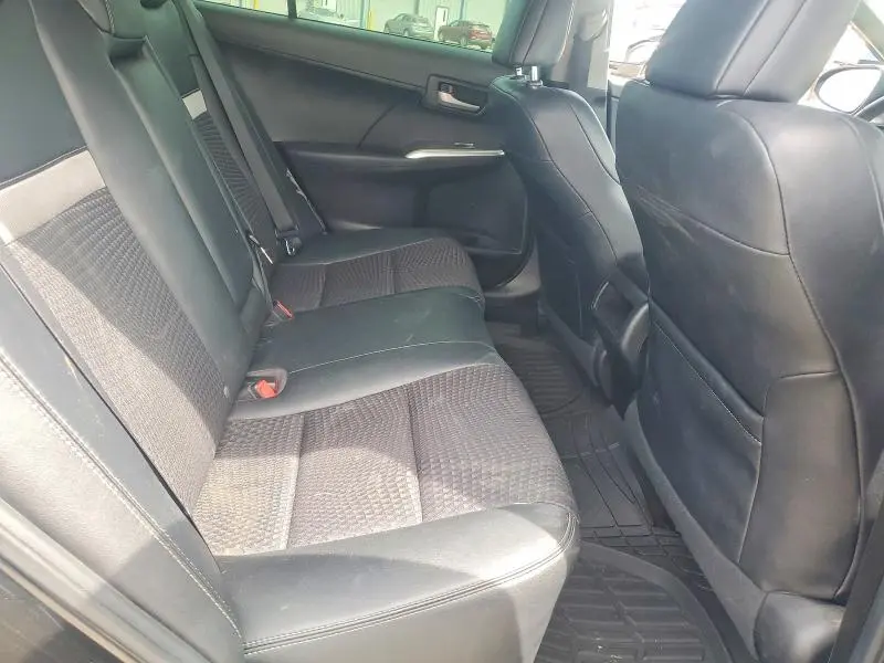 2012 TOYOTA CAMRY SE  