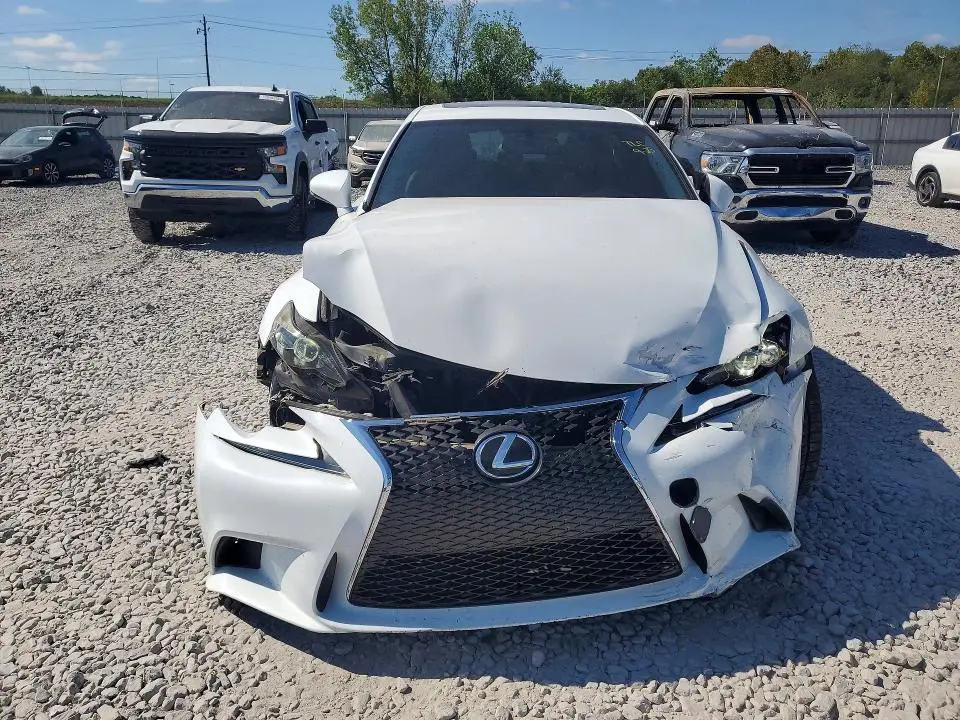 2016 LEXUS IS 200T  