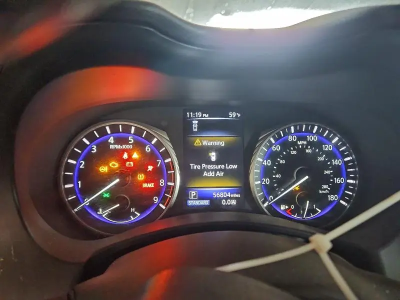 2019 INFINITI Q60 PURE  