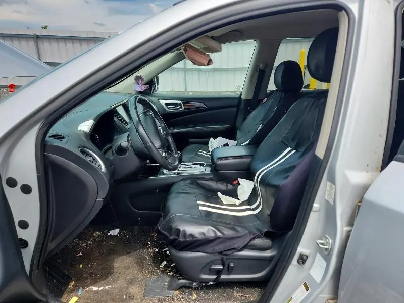 2018 NISSAN PATHFINDER SV  