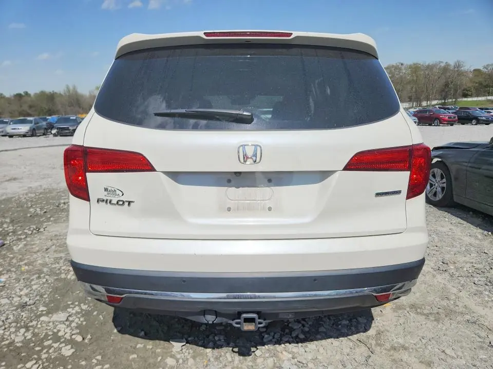 2017 HONDA PILOT TOURING  