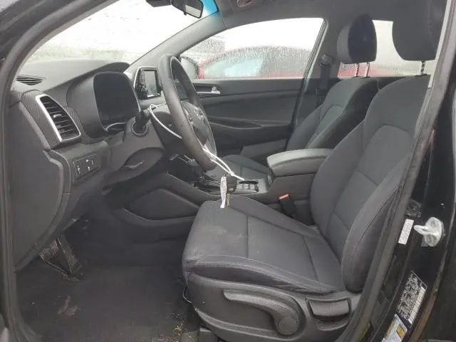 2021 HYUNDAI TUCSON SE  