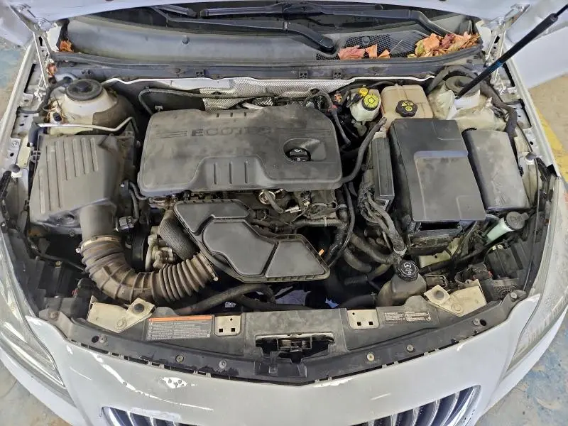 2011 BUICK REGAL CXL  