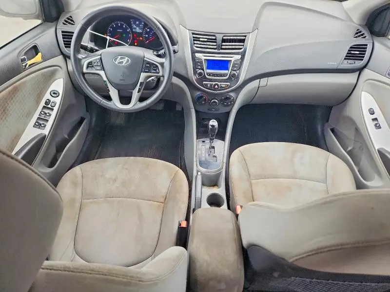 2014 HYUNDAI ACCENT SE  